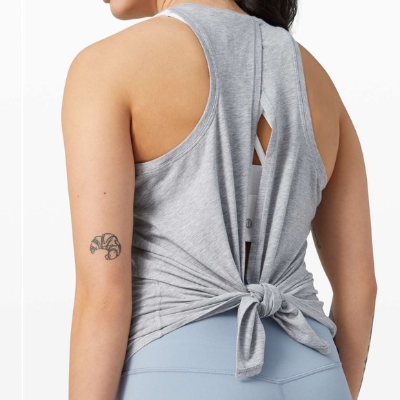 Lululemon athletica all tied up tank - 6 - Picture 3 of 7